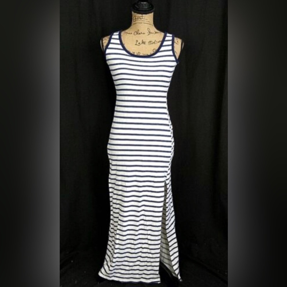 ▪️finn&clover Racerback Dress